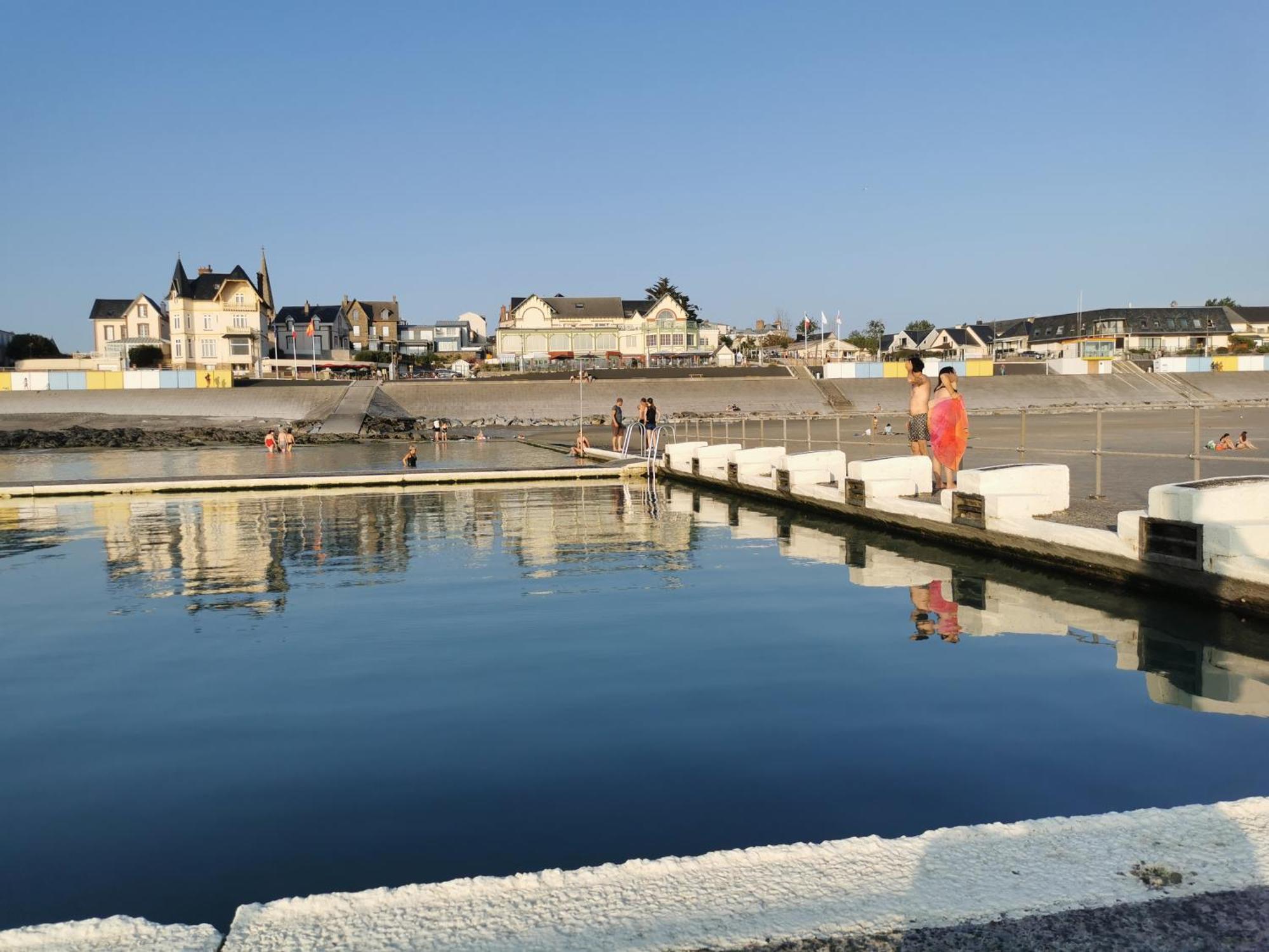 Appartement "La Marine" Vue Mer Saint-Pair-sur-Mer Exteriér fotografie